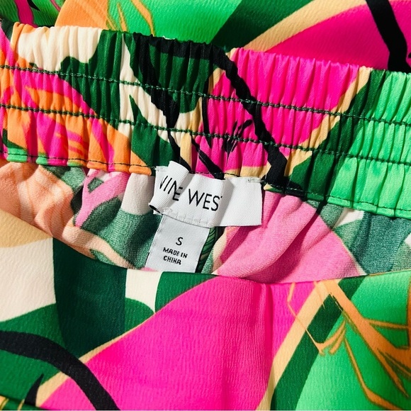 Nine West Women’s Cullote Small Green Chili Multicolor NWT Capri Pants Pull On - Picture 8 of 13